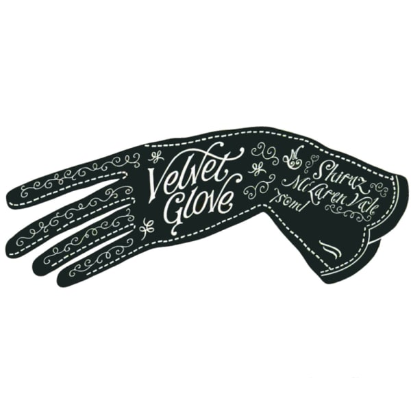 Rượu vang đỏ Mollydooker Velvet Glove Shiraz 2007